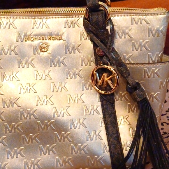 *NWT* Michael Kors Signature Sullivan Gold & Brown PVC Top Zip Tote/Handbag - Picture 2 of 6